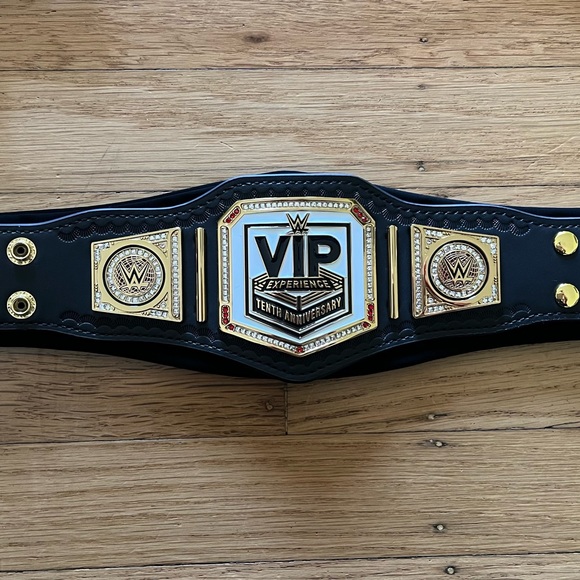 WWE VIP package - Picture 2 of 8